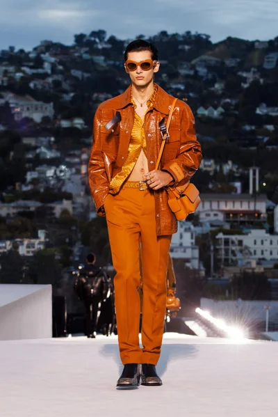 Look 44